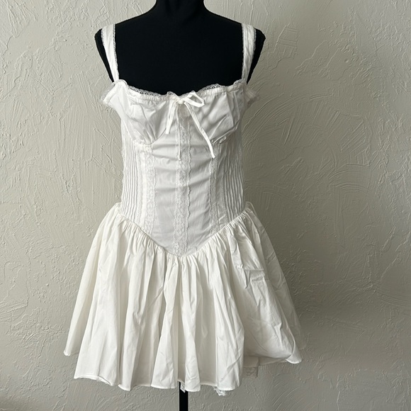 NWT white mini coquette corset lace up lace puff waist brassiere top w bow dress - Picture 1 of 8